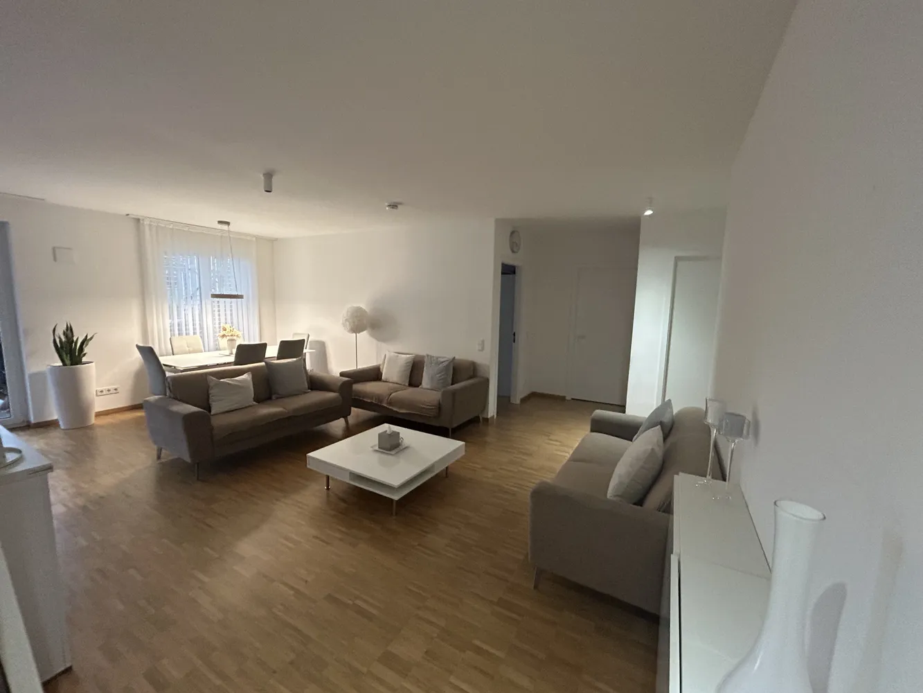 3 Zimmer Wohnung mit 99 m² in Mannheim – Bild 2