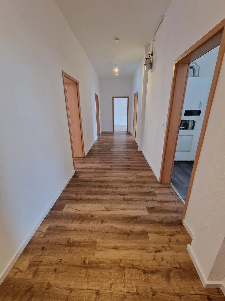 4 Zimmer Wohnung mit 148 m² in Hof – Bild 8