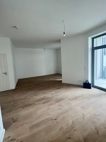 3 Zimmer Wohnung mit 91 m² in Magdeburg – Bild 1