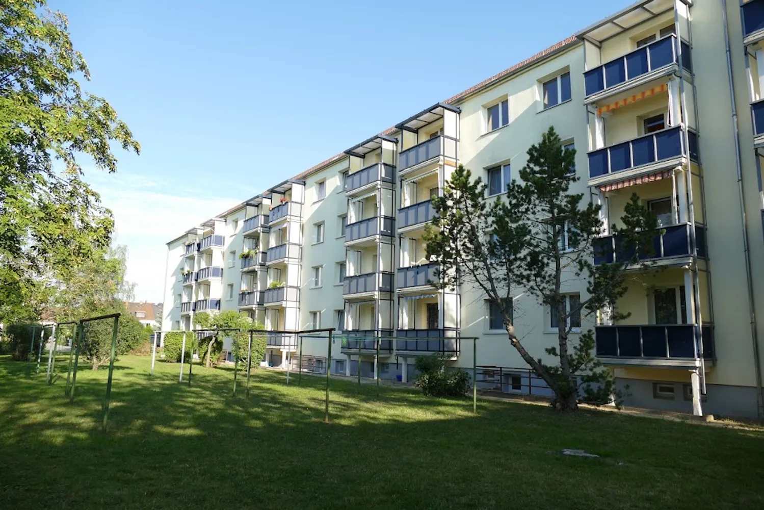 3 Zimmer Wohnung mit 59 m² in Naumburg (Saale) – Bild 2