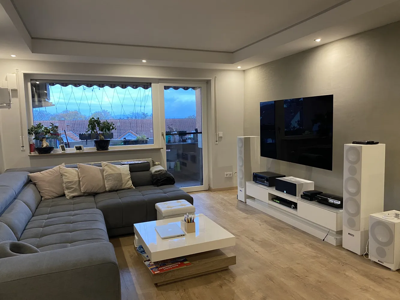 4 Zimmer Wohnung mit 96 m² in Mannheim – Bild 2