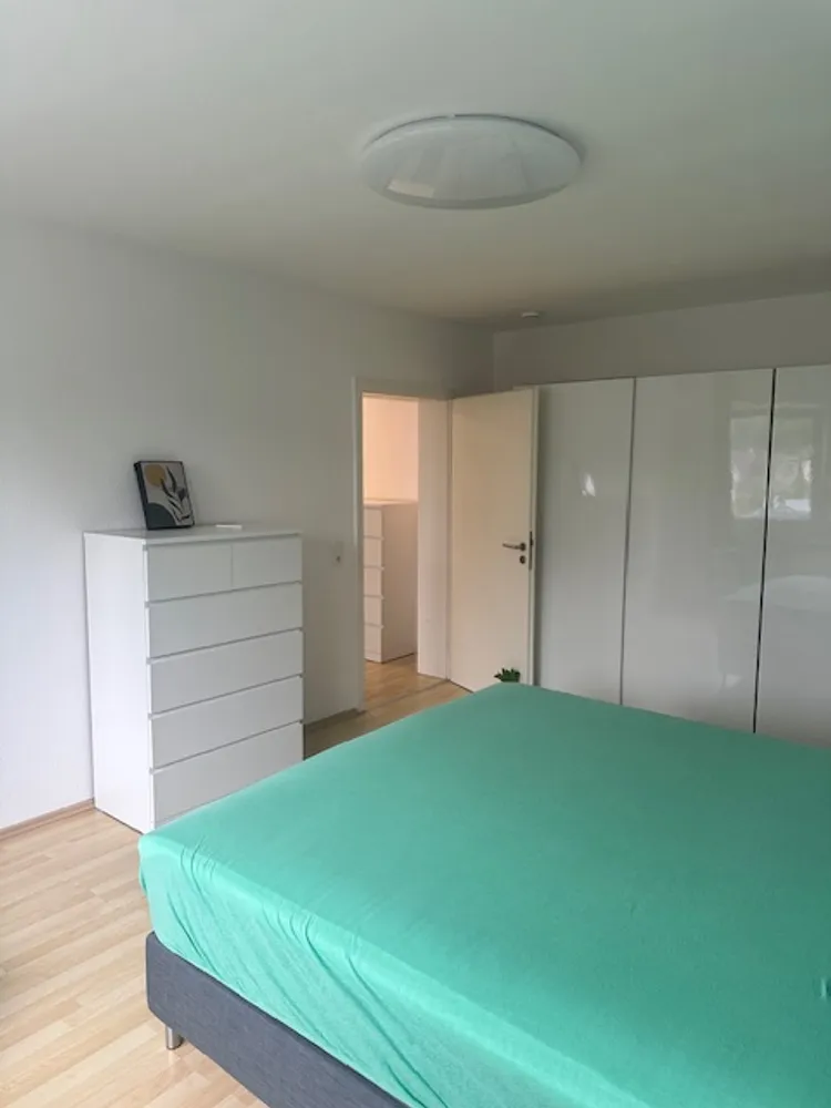 2 Zimmer Wohnung mit 60 m² in Köln – Bild 11