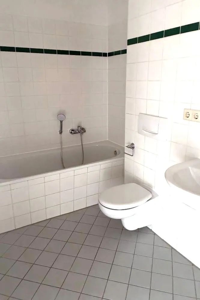 2 Zimmer Wohnung mit 56 m² in Weißenfels – Bild 7