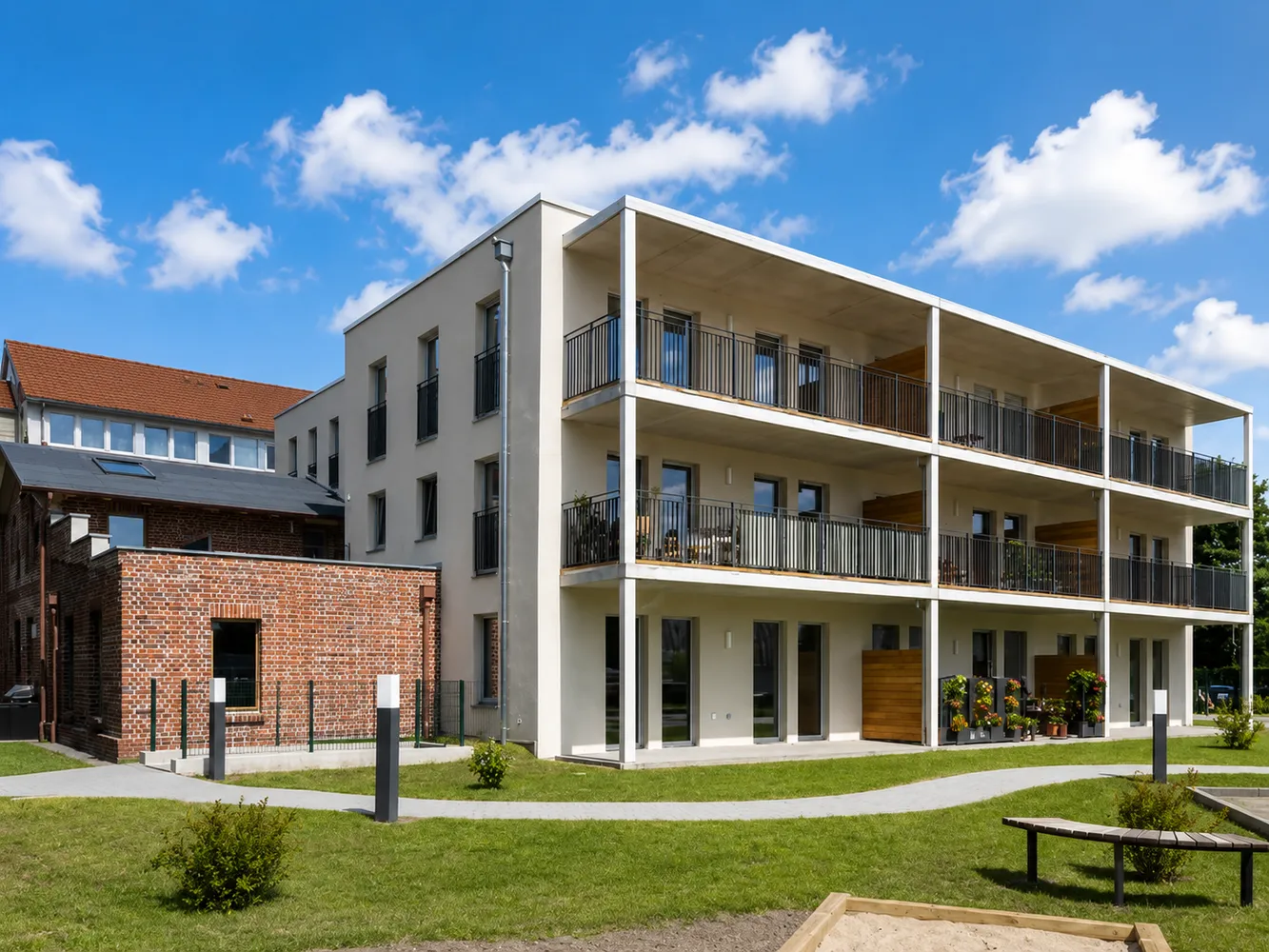 4 Zimmer Wohnung mit 109 m² in Oranienburg – Bild 1
