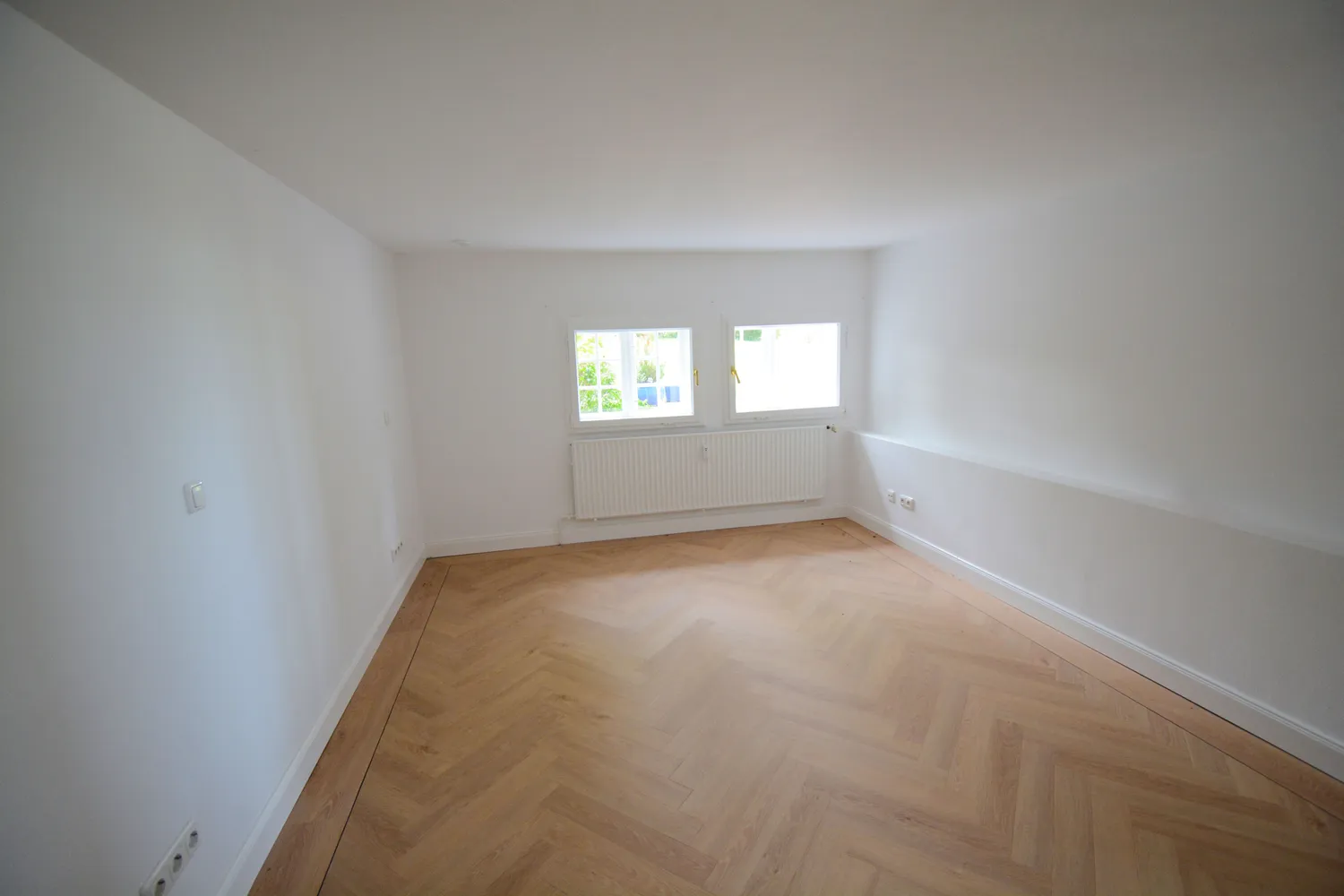 2 Zimmer Wohnung mit 103 m² in Lübeck – Bild 3