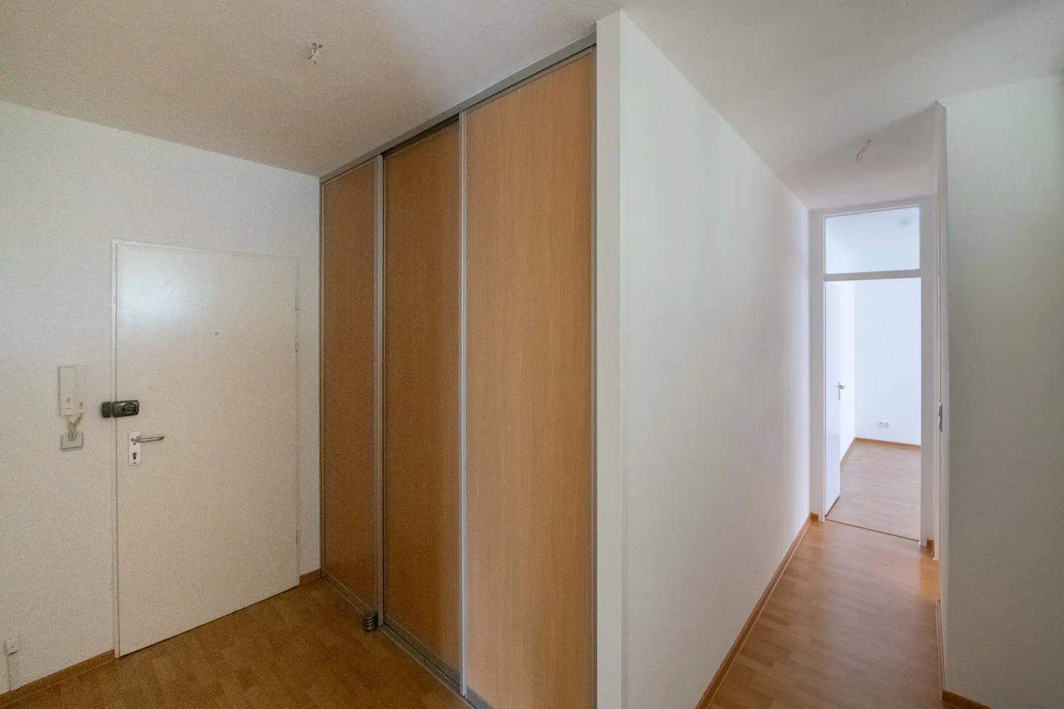 2 room apartment with 65 m² in Berlin – Photo 6