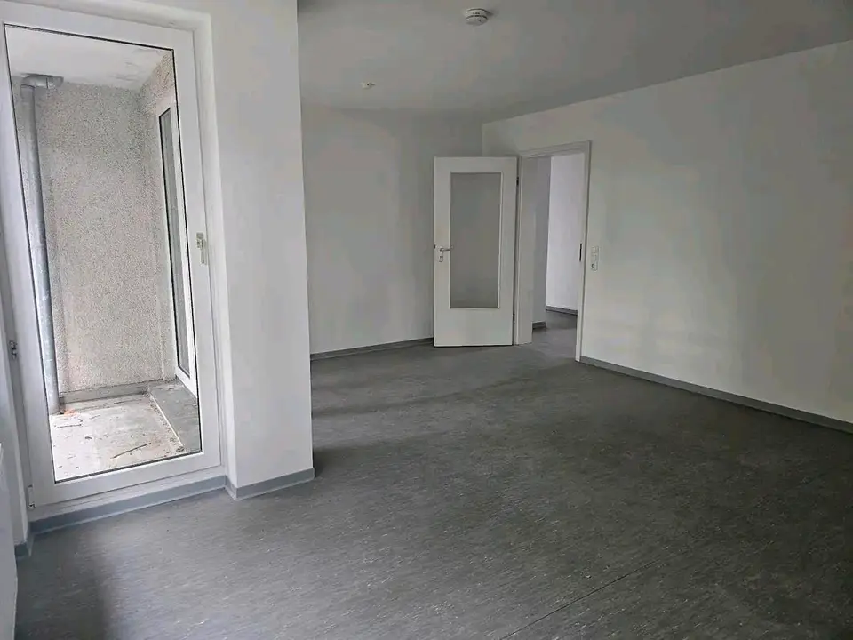 3 Zimmer Wohnung mit 72 m² in Kiel – Bild 2