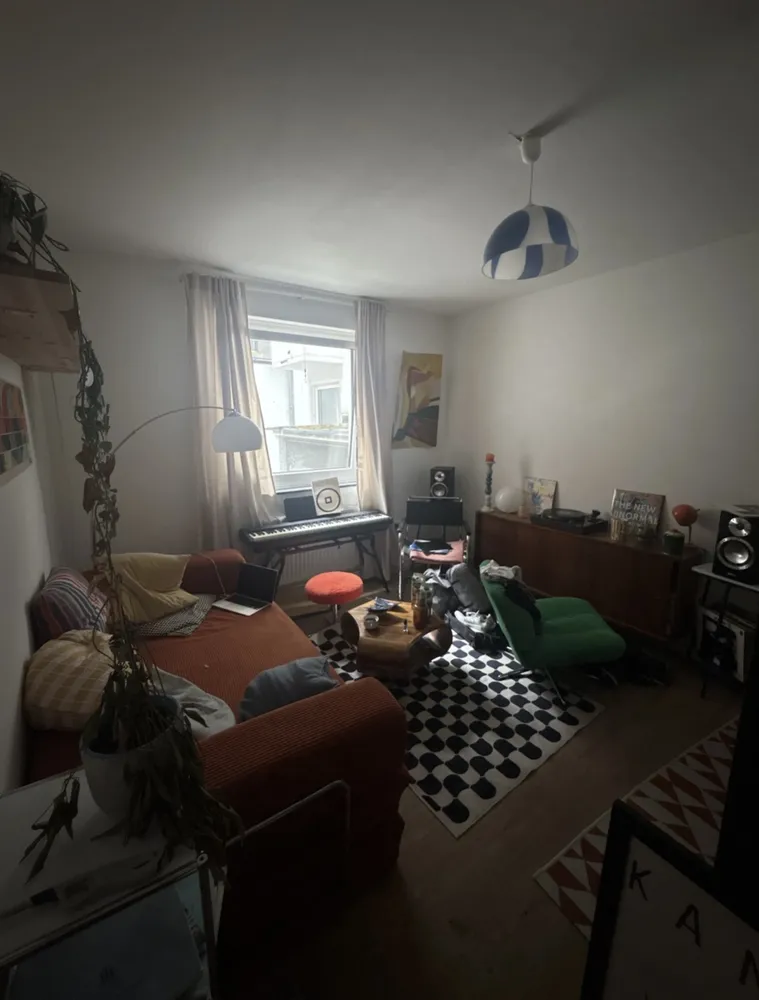 2 Zimmer Wohnung mit 60 m² in Köln – Bild 1