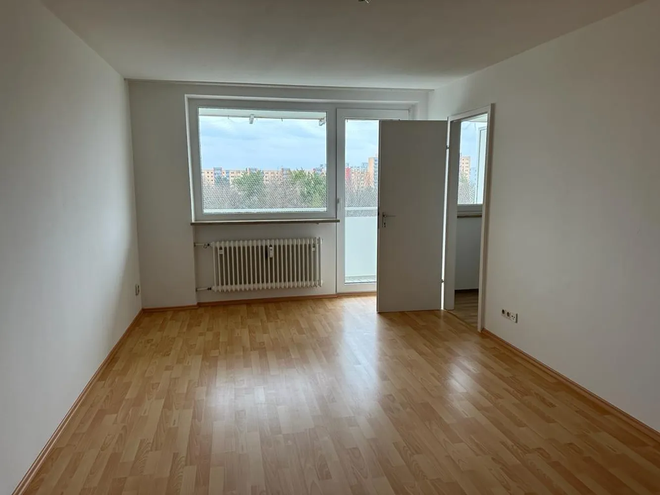 1 room apartment with 32 m² in Munich – Photo 8