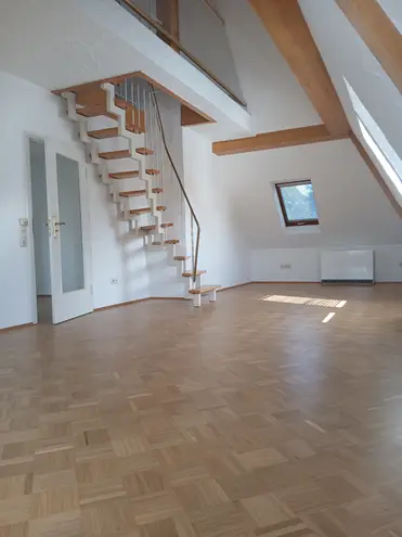 4 Zimmer Wohnung mit 105 m² in Bielefeld – Bild 2