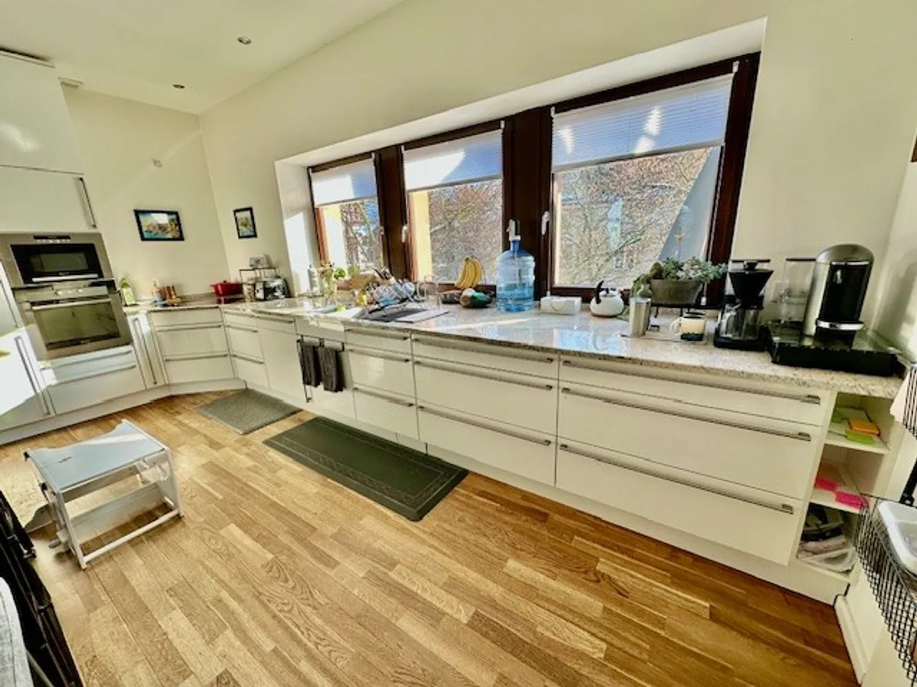 5 Zimmer Wohnung mit 201 m² in Wiesbaden – Bild 8