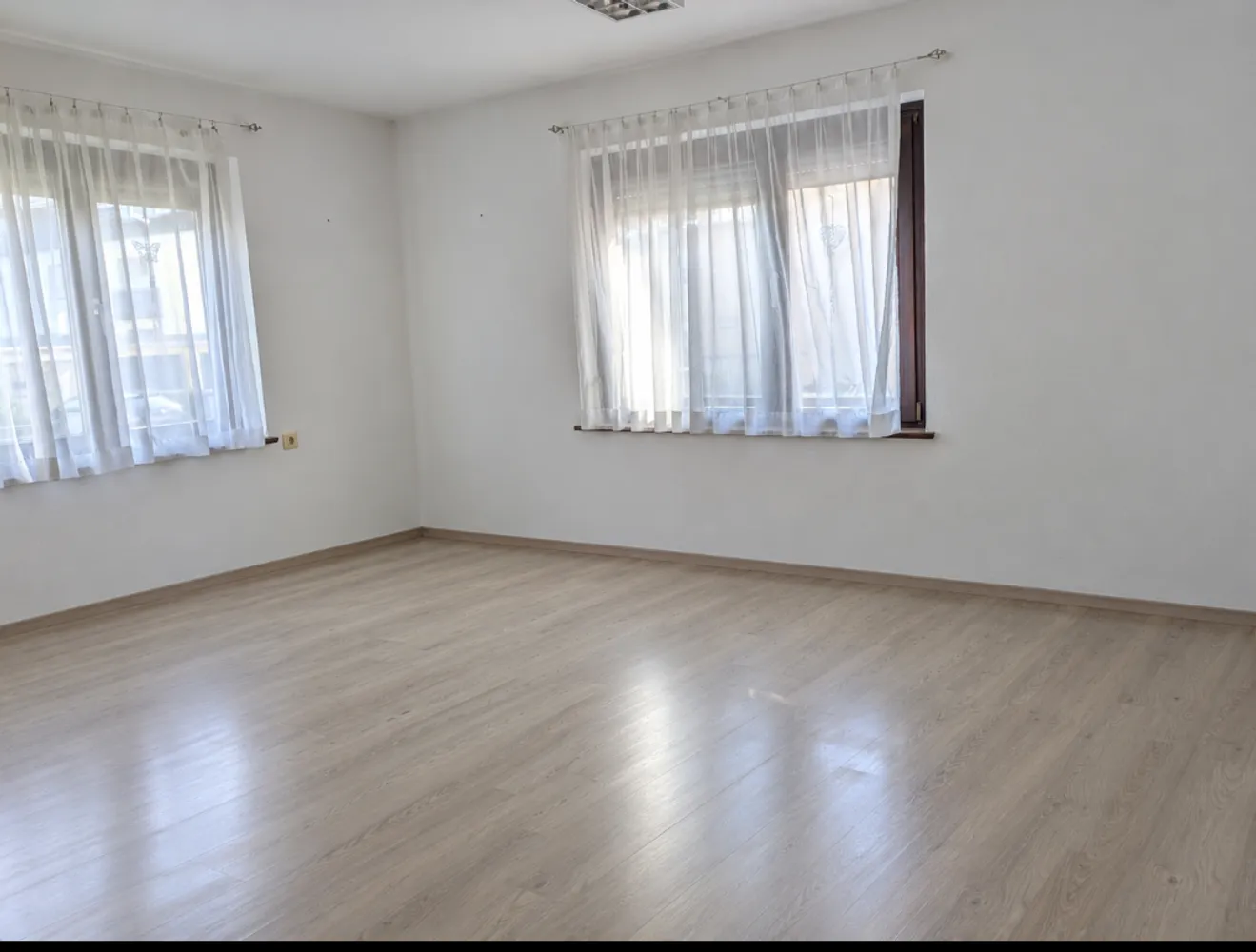 4 Zimmer Wohnung mit 95 m² in Kornwestheim – Bild 3