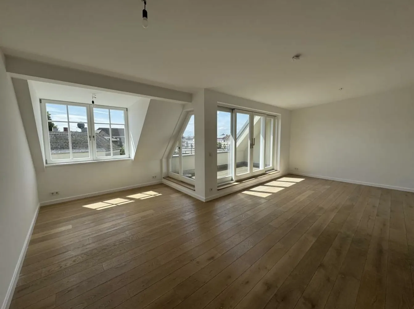2 Zimmer Wohnung mit 110 m² in Berlin – Bild 1