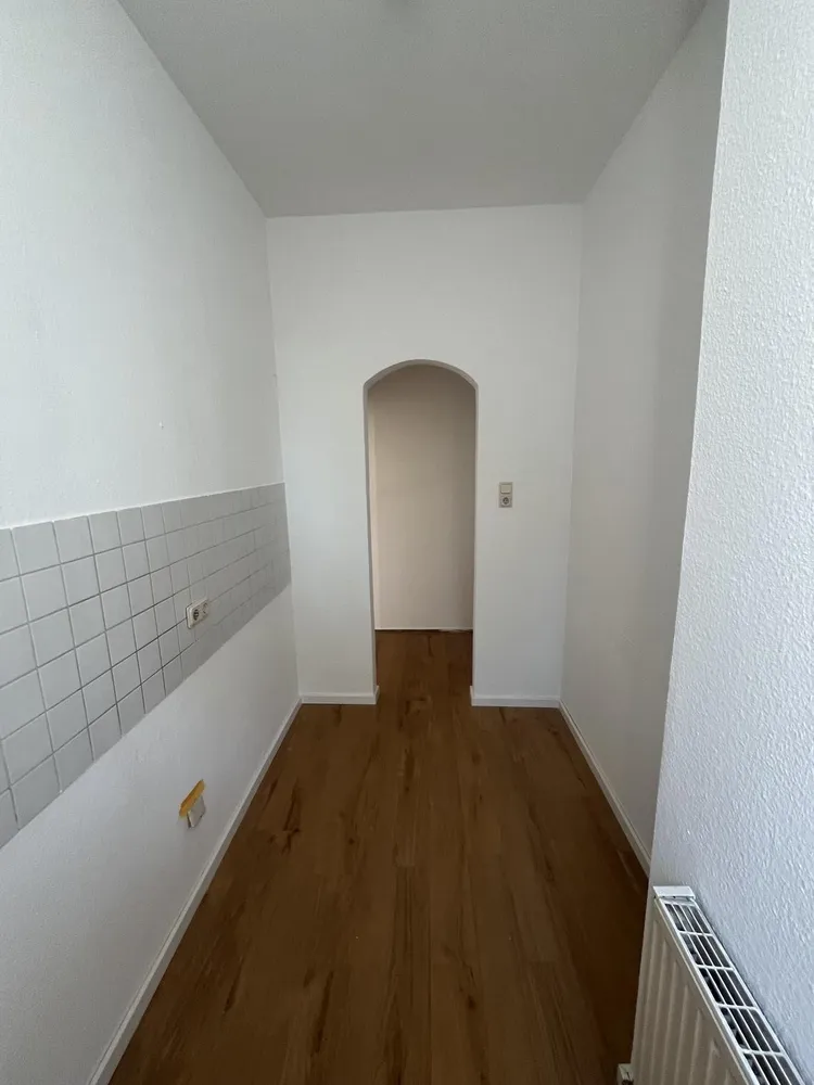 1 room apartment with 30 m² in Würzburg – Photo 4