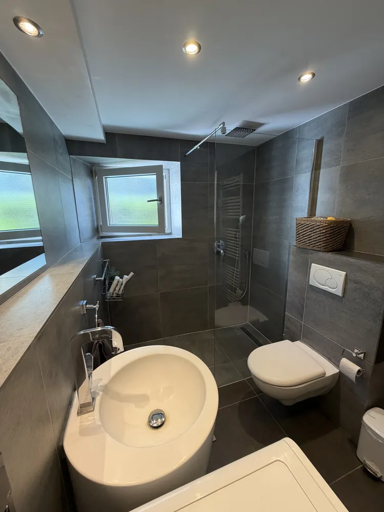 1 Zimmer Wohnung mit 48 m² in Köln – Bild 10