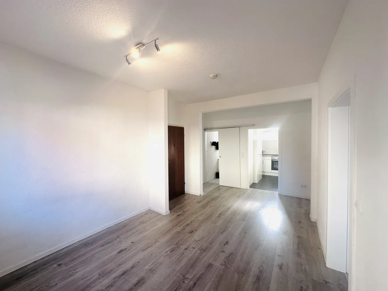 3 Zimmer Wohnung mit 60 m² in Stuttgart – Bild 6