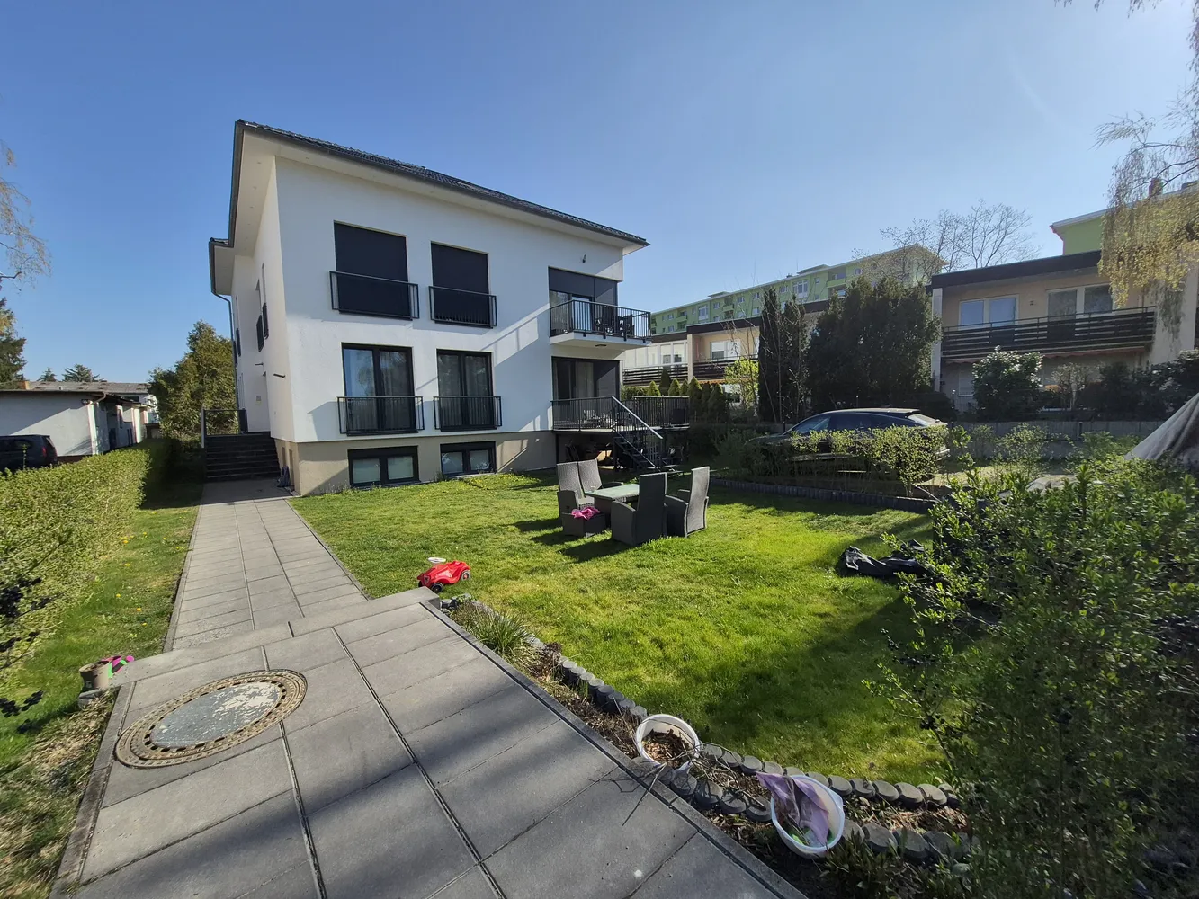 1 room apartment with 63 m² in Berlin – Photo 2