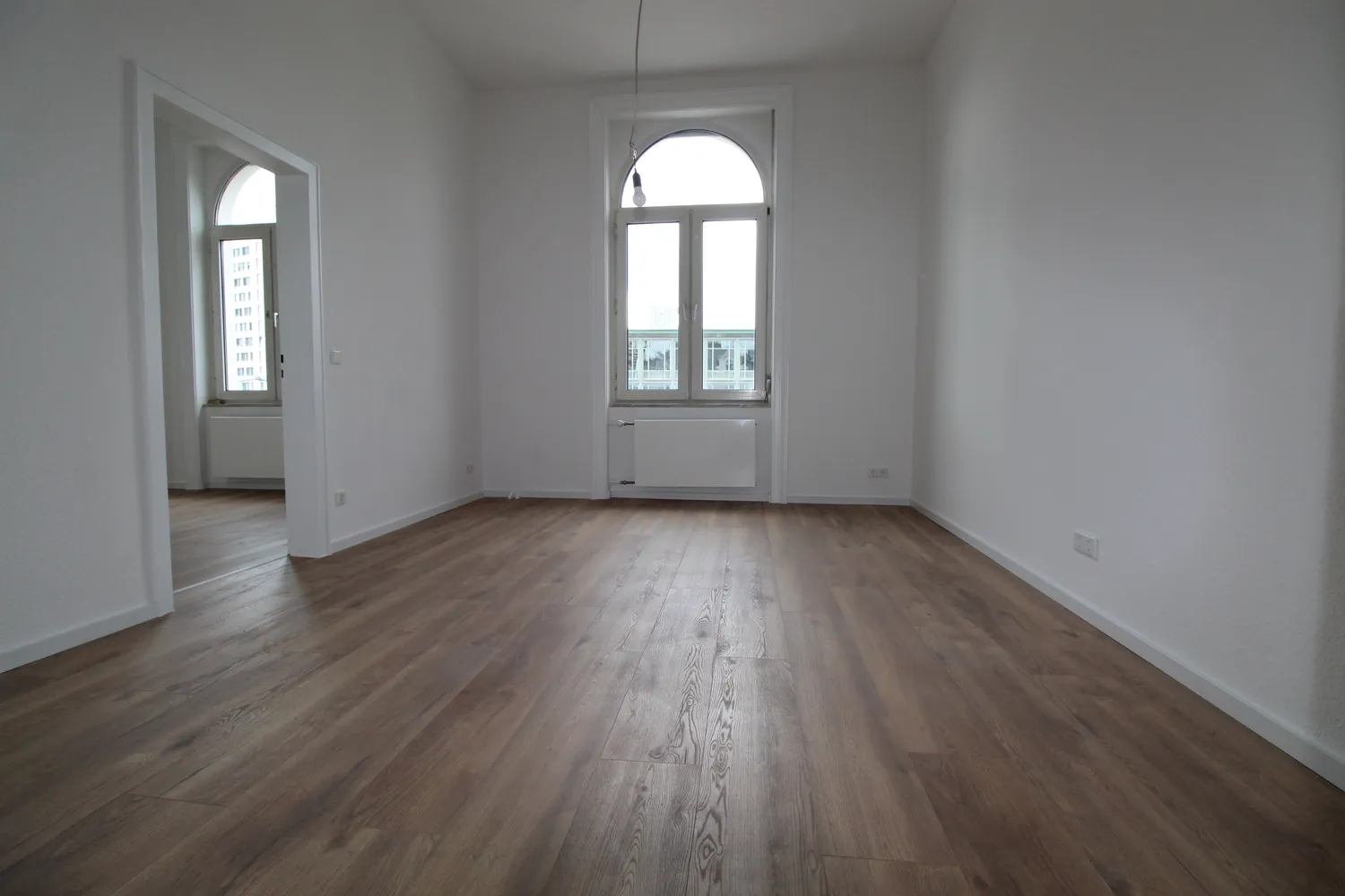 2 Zimmer Wohnung mit 44 m² in Wiesbaden – Bild 2