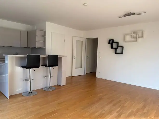 2 Zimmer Wohnung mit 63 m² in Hamburg – Bild 2