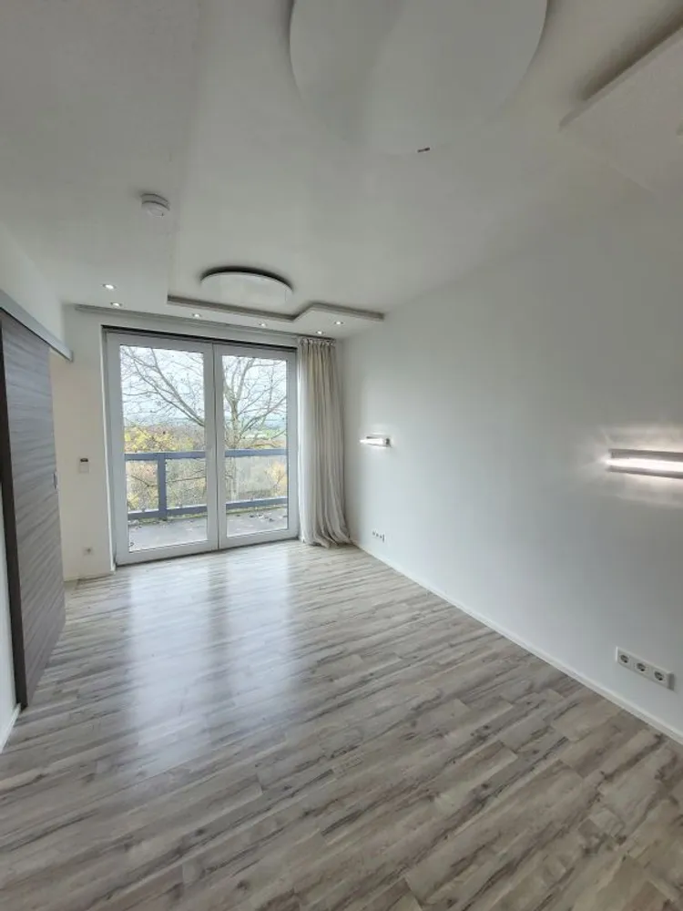 5 room house with 200 m² in Wiesbaden – Photo 7