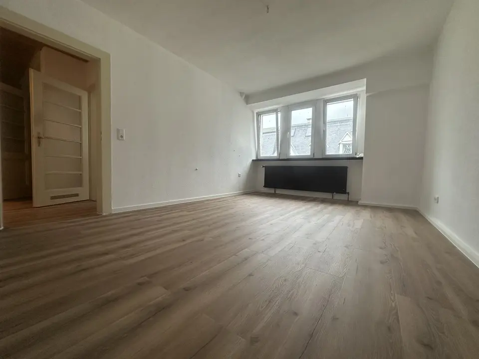 4 Zimmer Wohnung mit 104 m² in Wuppertal – Bild 3