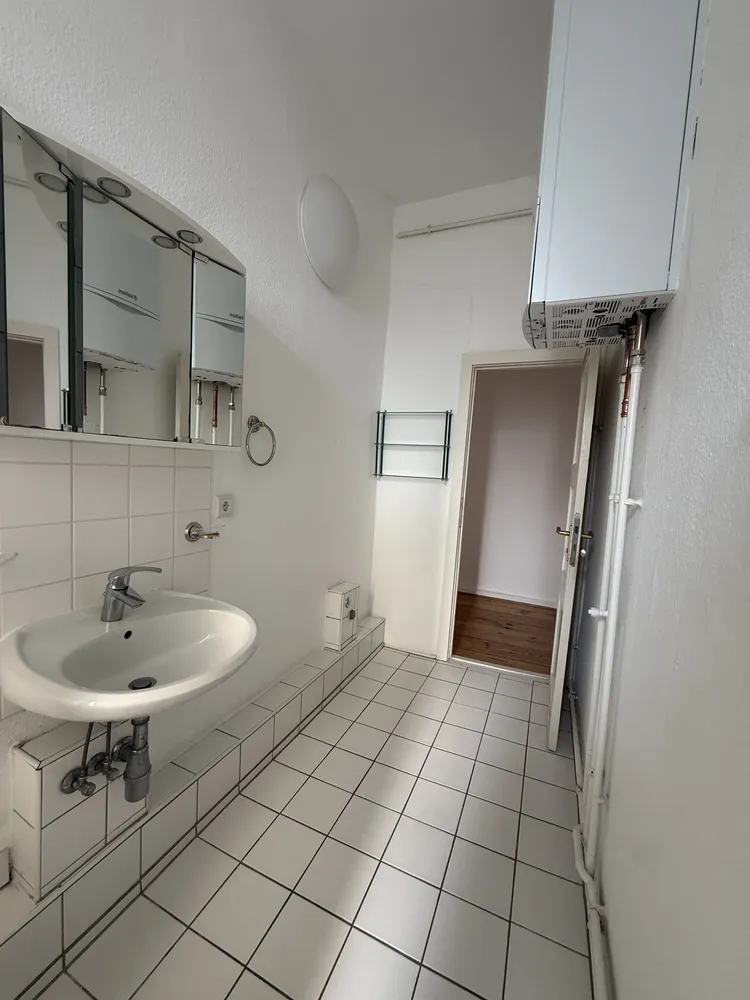 2 Zimmer Wohnung mit 89 m² in Berlin – Bild 8