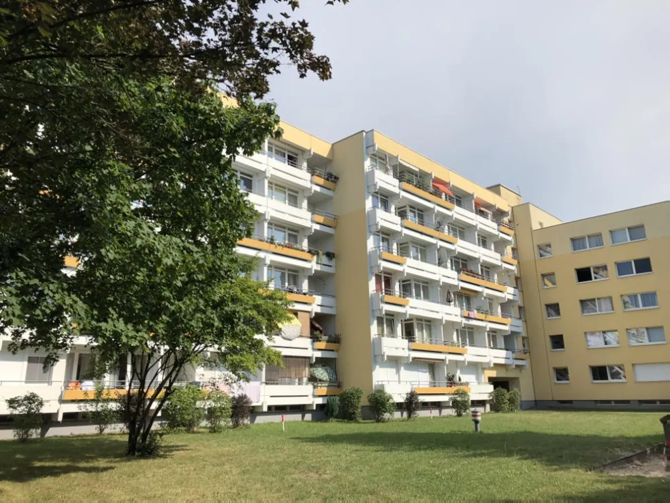 2 Zimmer Wohnung mit 67 m² in Berlin – Bild 4