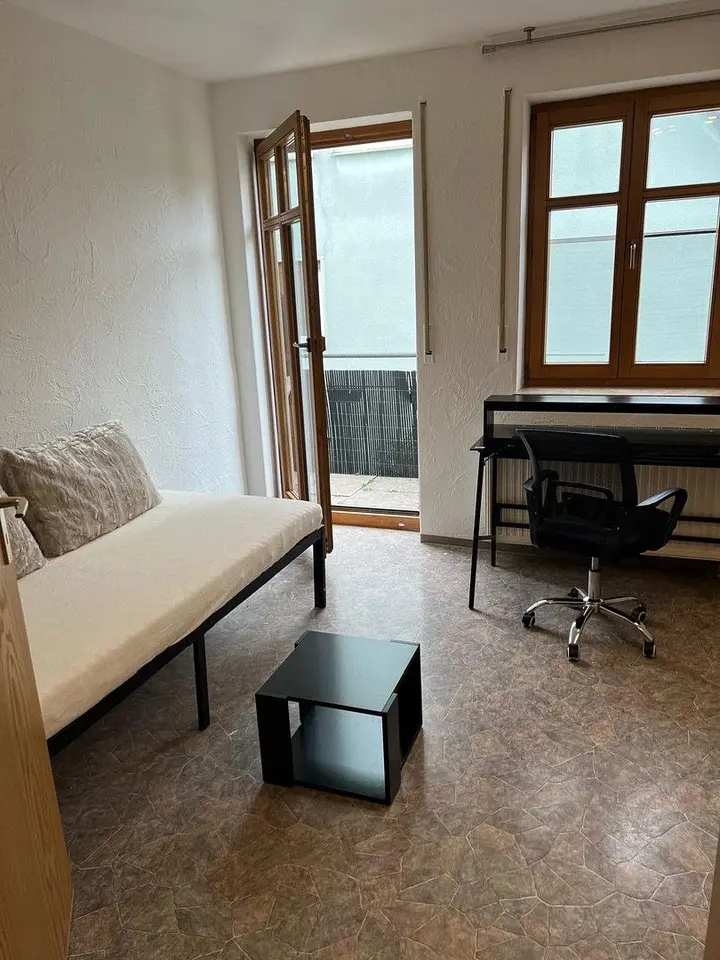 2 Zimmer Wohnung mit 28 m² in Erlangen – Bild 1