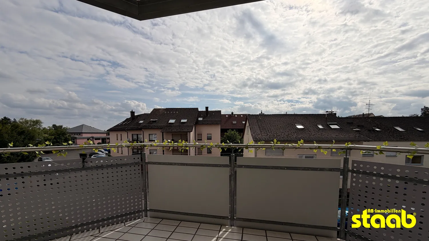 3 Zimmer Wohnung mit 99 m² in Aschaffenburg – Bild 3