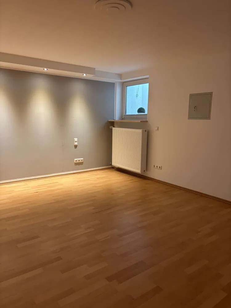 2 room apartment with 110 m² in Mülheim an der Ruhr – Photo 3