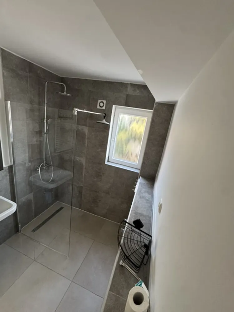 3 room apartment with 85 m² in Düsseldorf – Photo 3