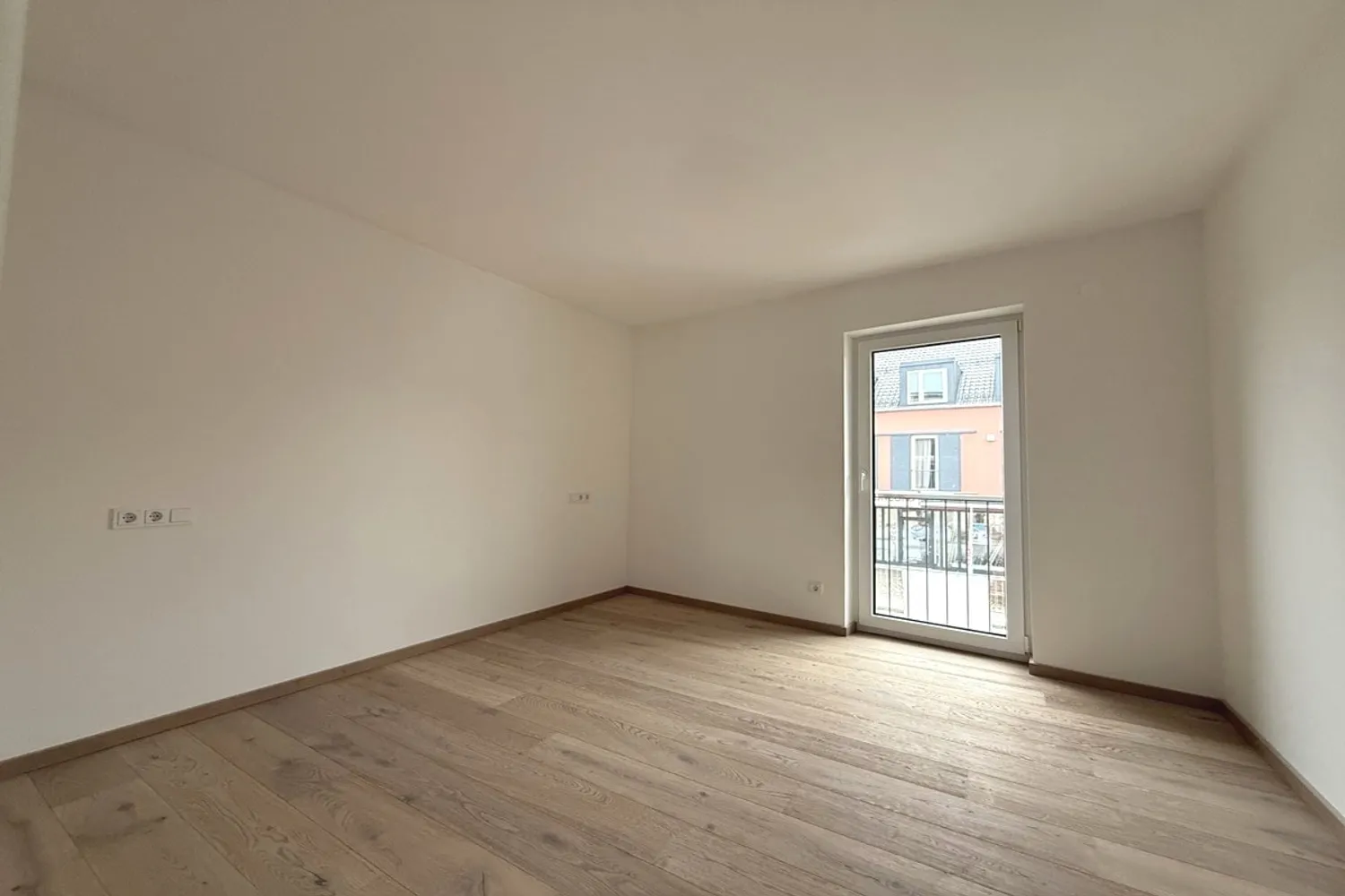 3 Zimmer Wohnung mit 69 m² in München – Bild 3