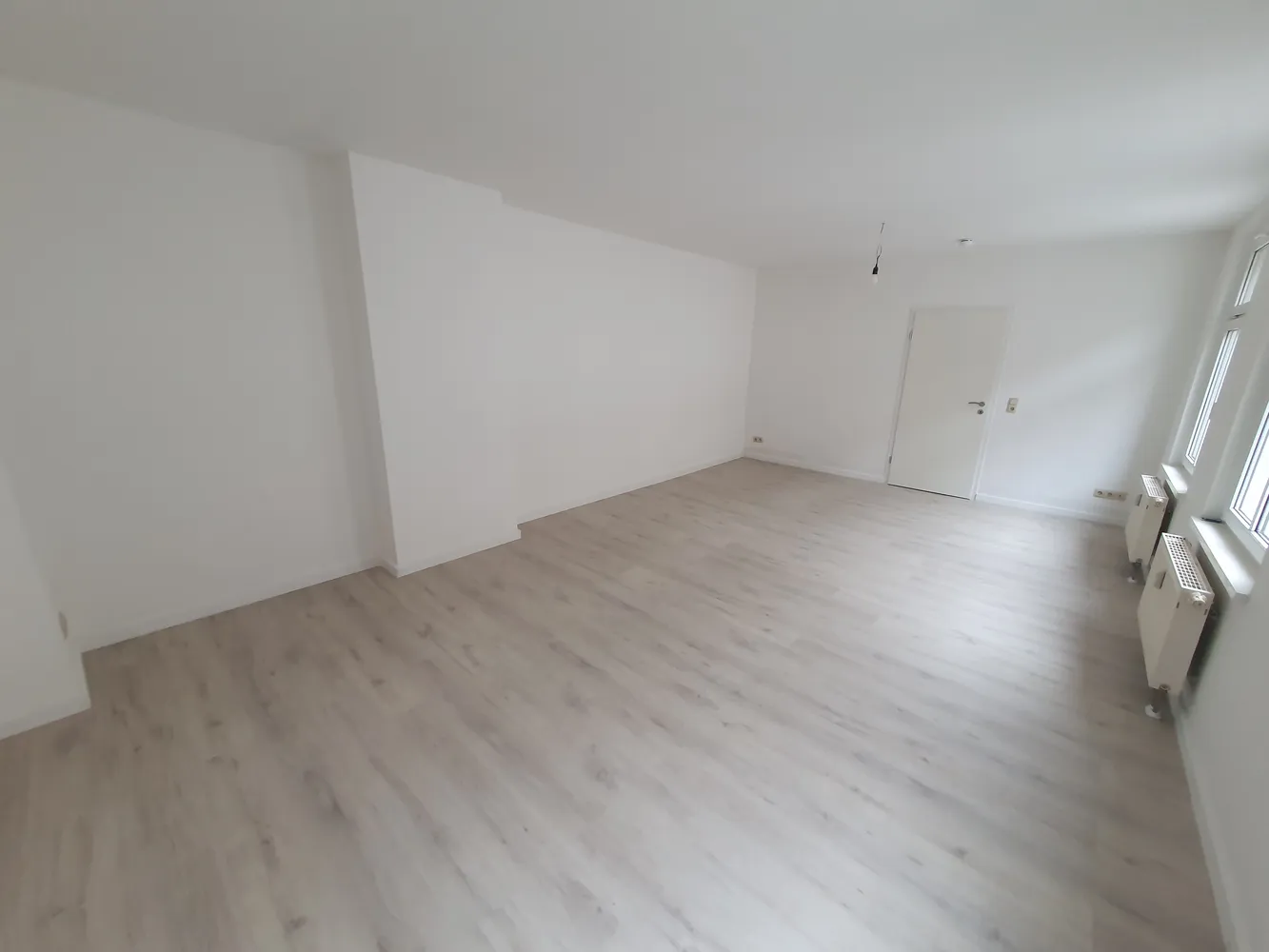 3 room apartment with 97 m² in Magdeburg – Photo 3