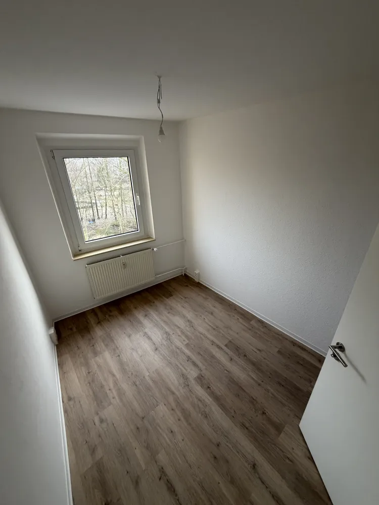 4 Zimmer Wohnung mit 77 m² in Rostock – Bild 2
