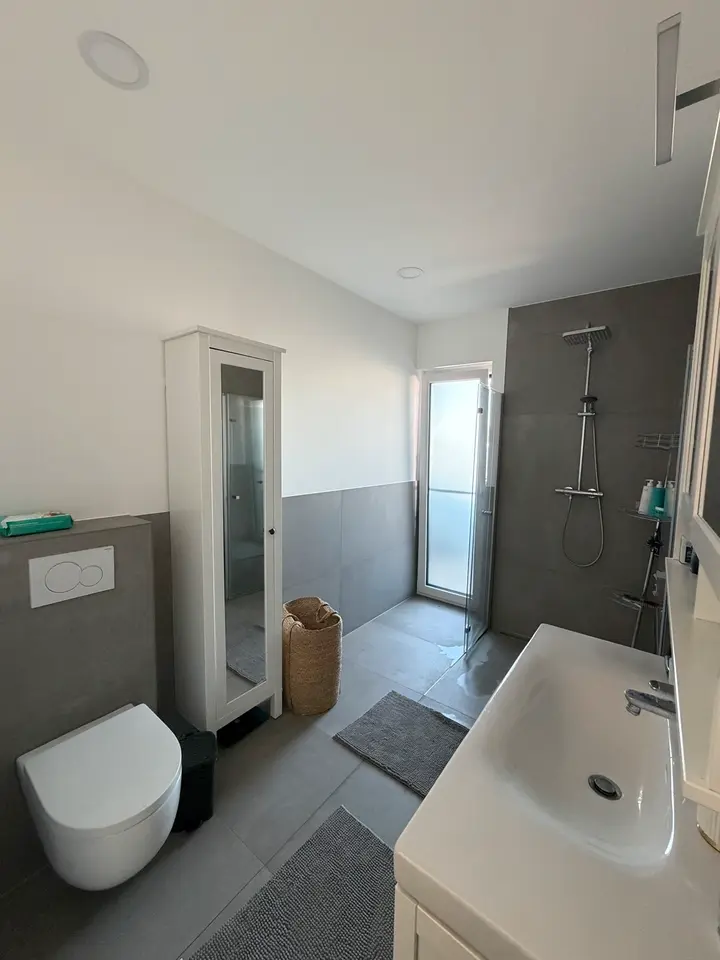 4 Zimmer Wohnung mit 140 m² in Detmold – Bild 8