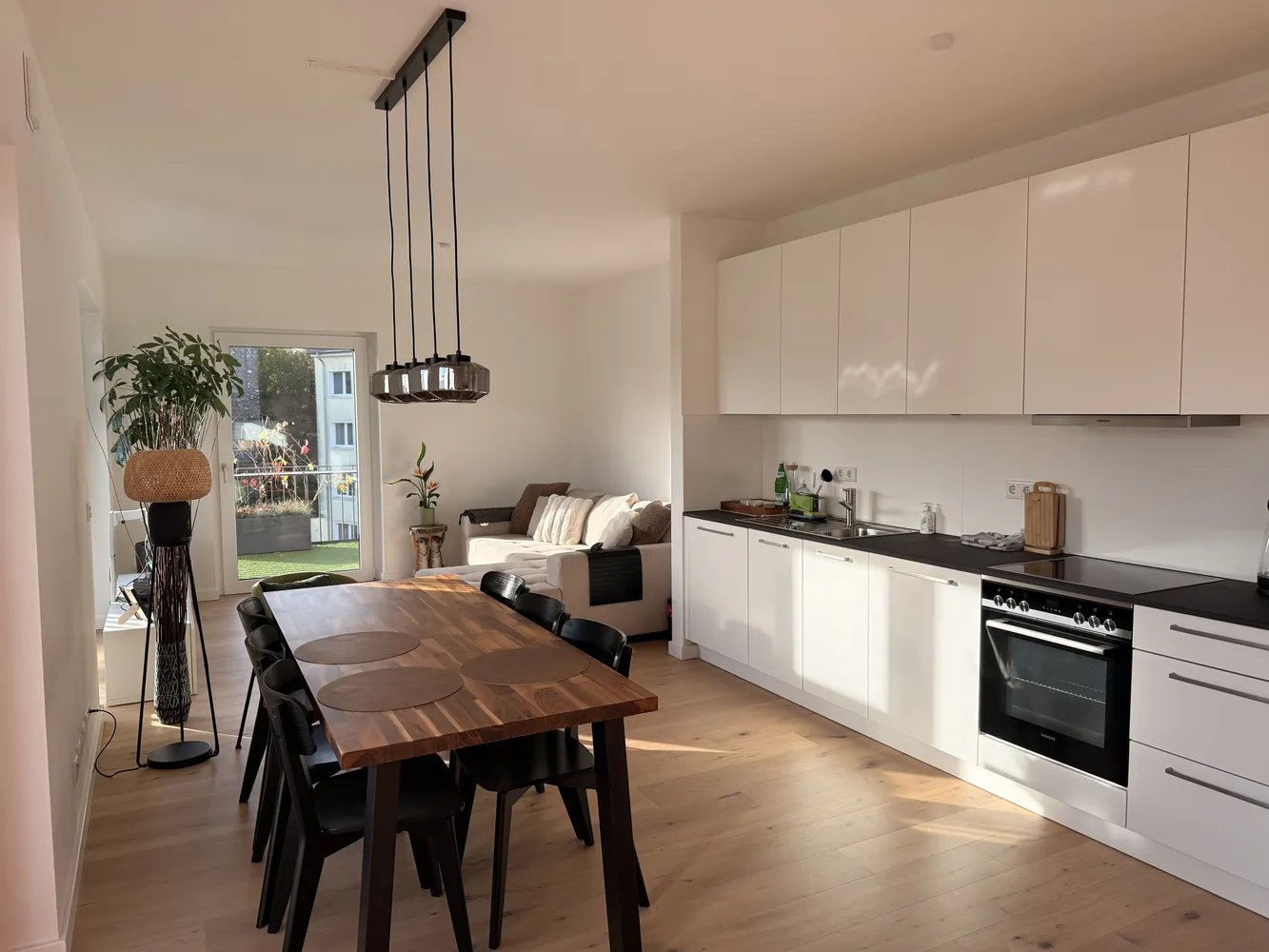 5 room apartment with 129 m² in Düsseldorf – Photo 3