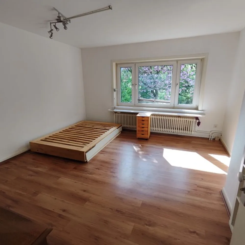 4 Zimmer Wohnung mit 105 m² in Hamburg – Bild 1