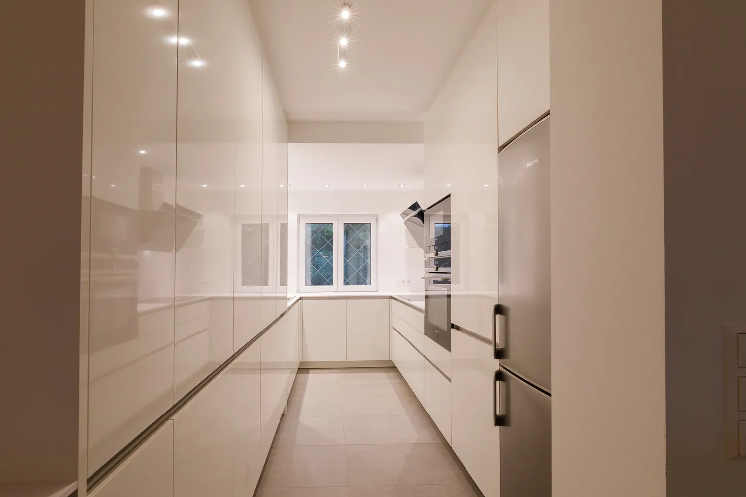 4 Zimmer Wohnung mit 180 m² in Stuttgart – Bild 6