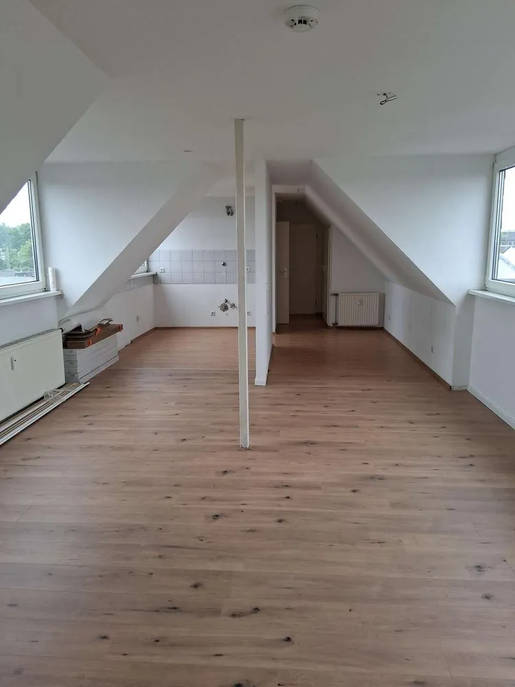 2 Zimmer Wohnung mit 66 m² in Mönchengladbach – Bild 2