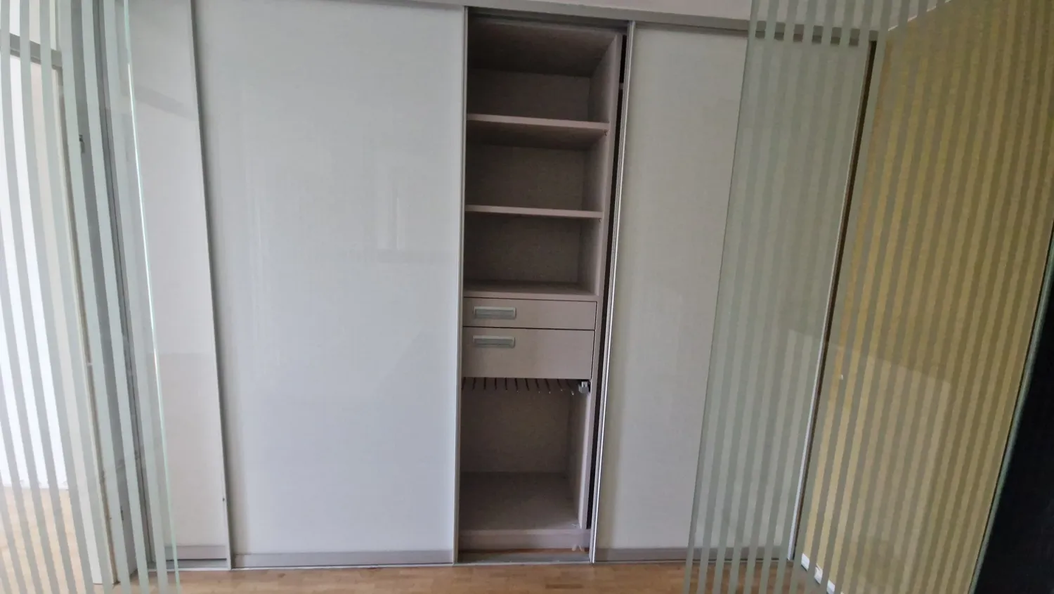 4 Zimmer Wohnung mit 107 m² in Düsseldorf – Bild 4