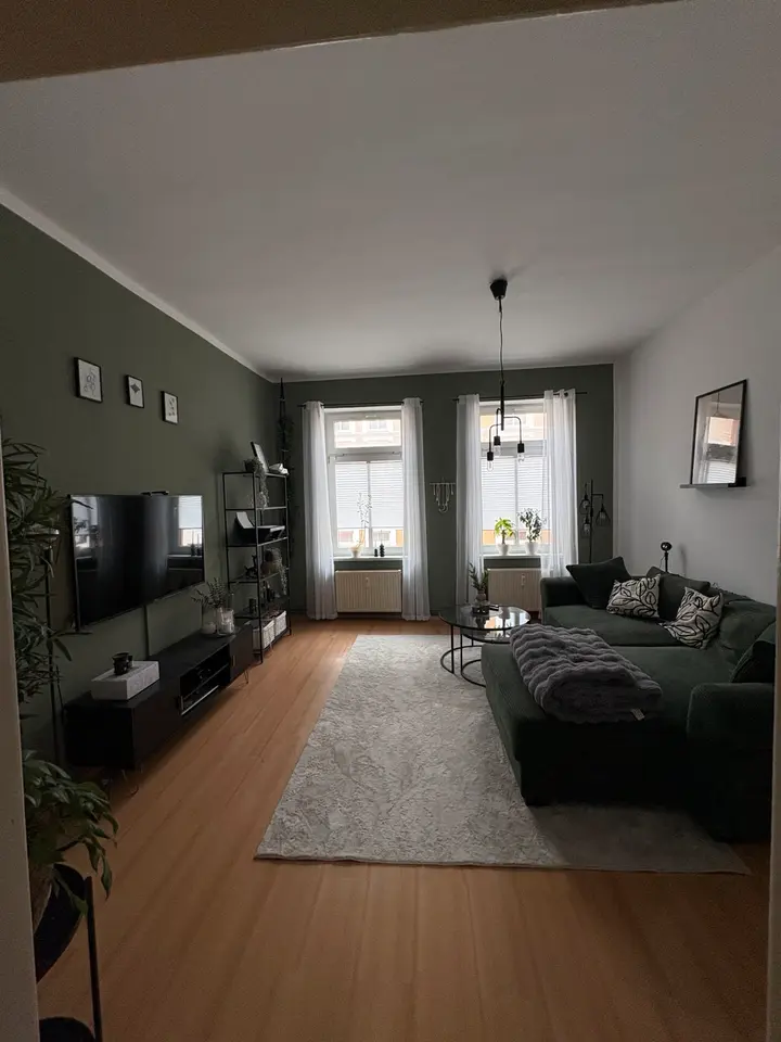 2 Zimmer Wohnung mit 65 m² in Schwerin – Bild 1