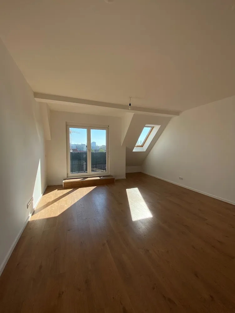 3 Zimmer Wohnung mit 111 m² in Berlin – Bild 4