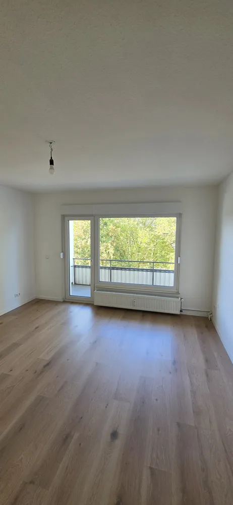3 Zimmer Wohnung mit 70 m² in Leverkusen – Bild 1