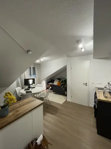 2 Zimmer Wohnung mit 25 m² in Stuttgart – Bild 3