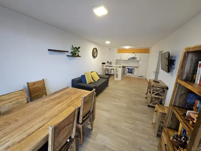 2 Zimmer Wohnung mit 63 m² in Frankfurt am Main – Bild 1