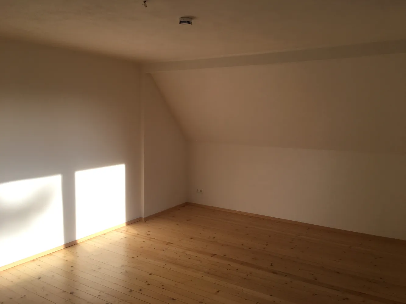 4 Zimmer Wohnung mit 94 m² in Hof – Bild 10