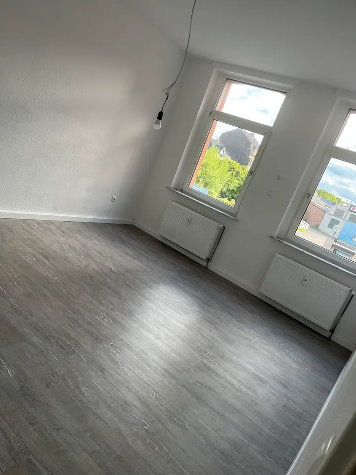 7 Zimmer Wohnung mit 155 m² in Düren – Bild 6