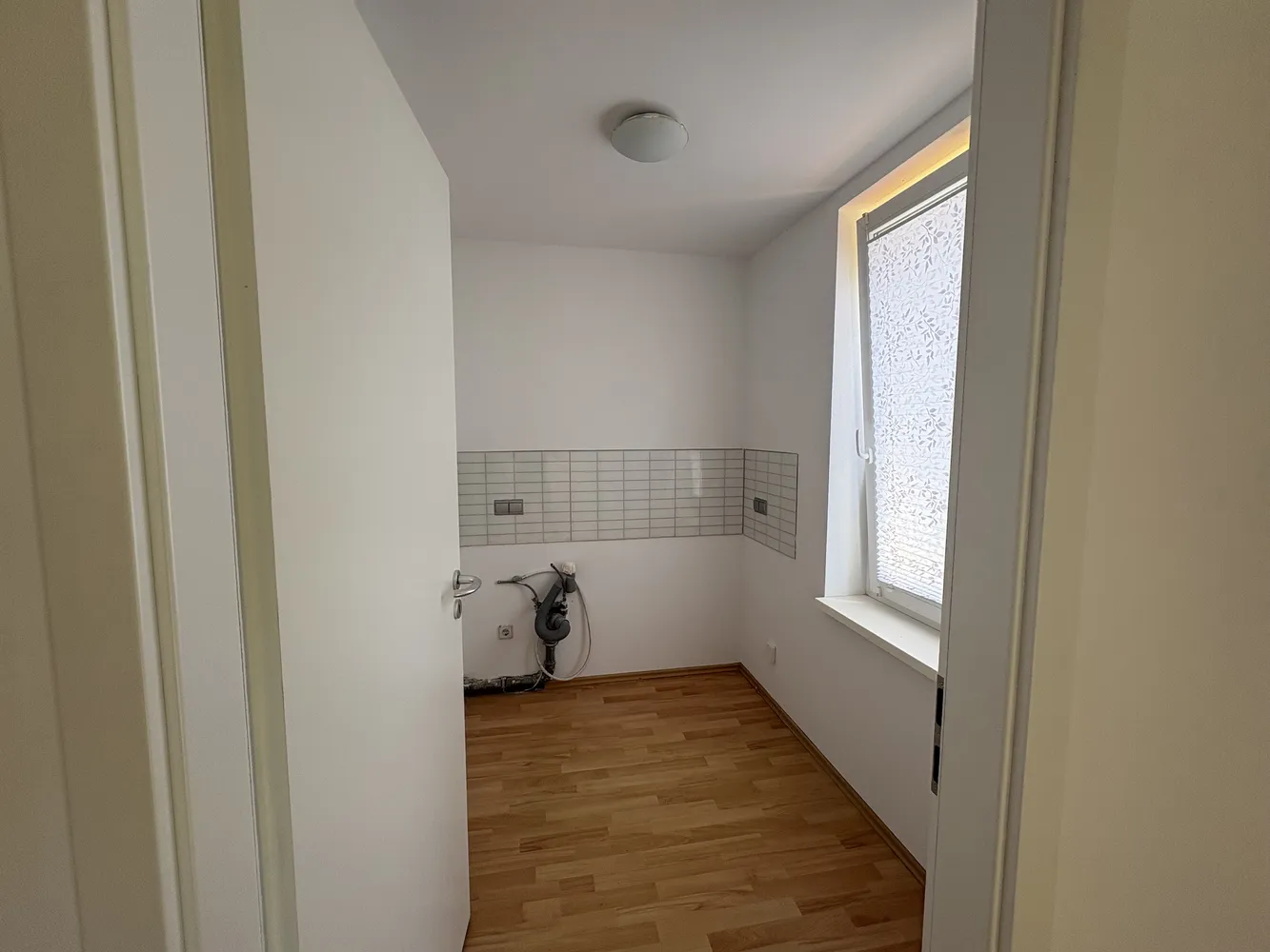 2 Zimmer Wohnung mit 40 m² in Halle (Saale) – Bild 4