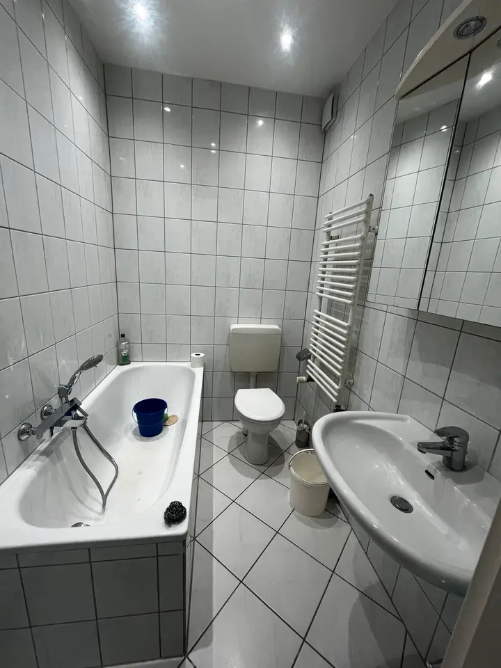 2 Zimmer Wohnung mit 70 m² in Duisburg – Bild 5