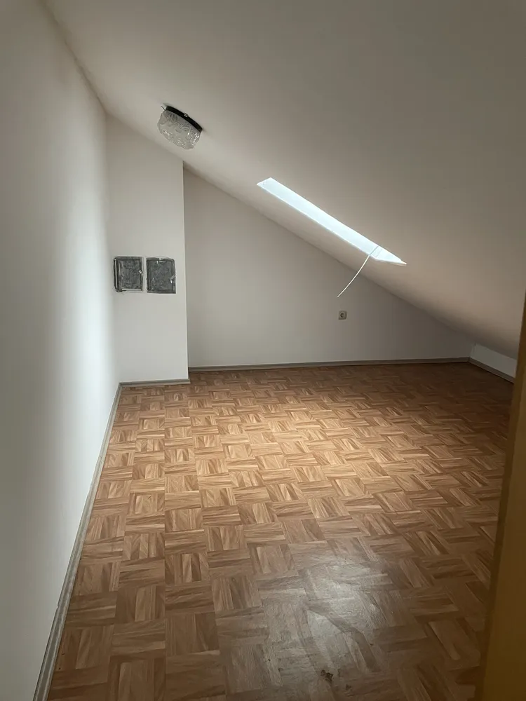 2 Zimmer Wohnung mit 70 m² in Bornheim – Bild 1